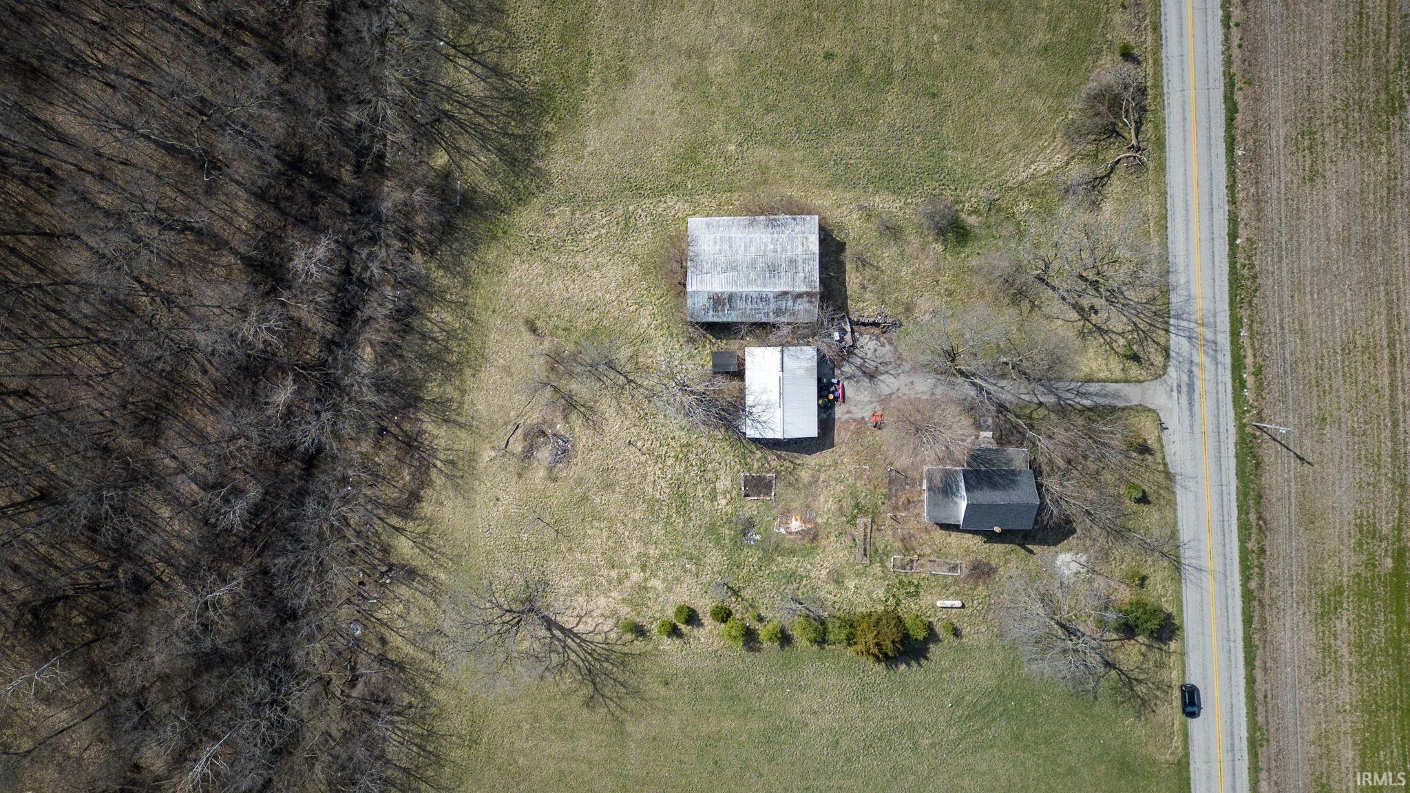 5864 South Packerton Road Warsaw, IN 46580 - Photo 6 of 13 Gallery Image 6