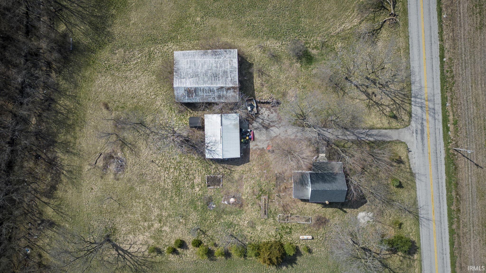5864 South Packerton Road Warsaw, IN 46580 - Photo 8 of 13 Gallery Image 8