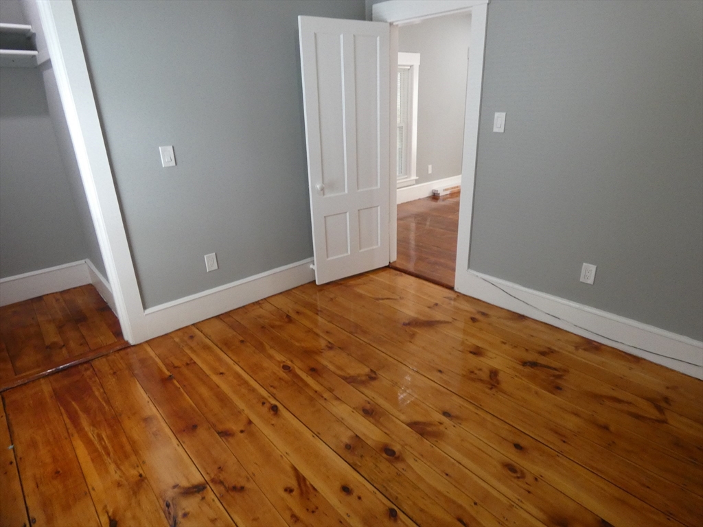 94 Maple Street, Unit 2 Gardner, MA 01440 - Photo 11 of 21