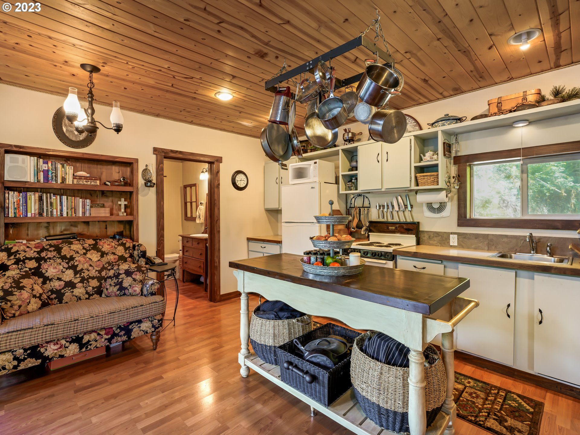 2223 Loon Lake Road Reedsport, OR 97467 - Photo 10 of 41 Gallery Image 10