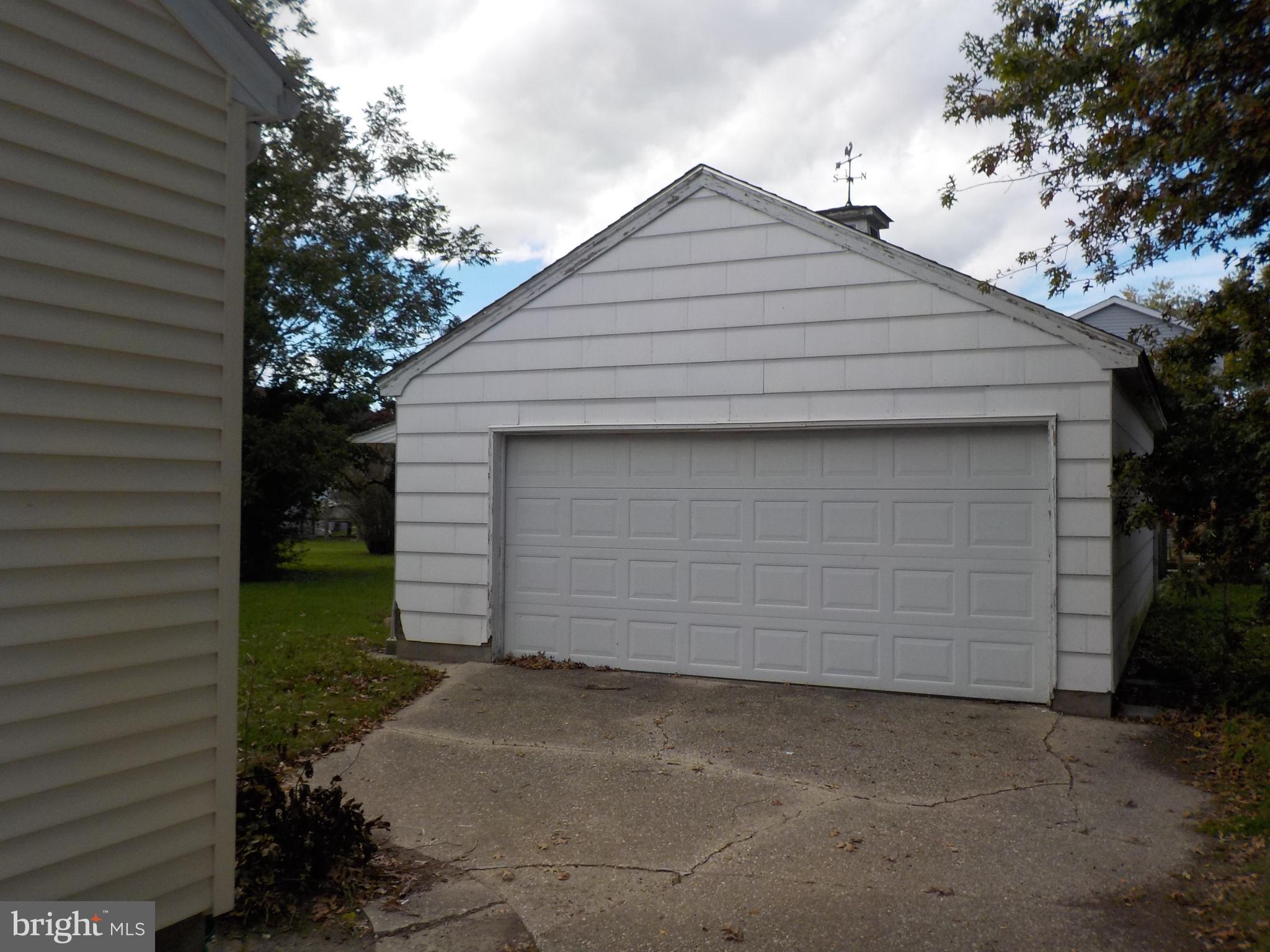 211 Crusader Road Cambridge, MD 21613 - Photo 19 of 25 Detached garage with storage