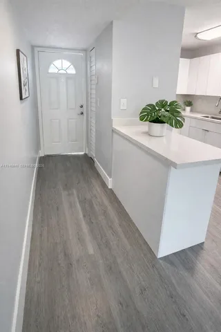 $2,300 | 10000 Northwest 80th Court, Unit 2232, Hialeah Gardens, FL 33016