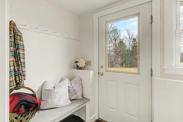 $750,000 | 1061 Weeks Hill Road, Stowe, VT 05672