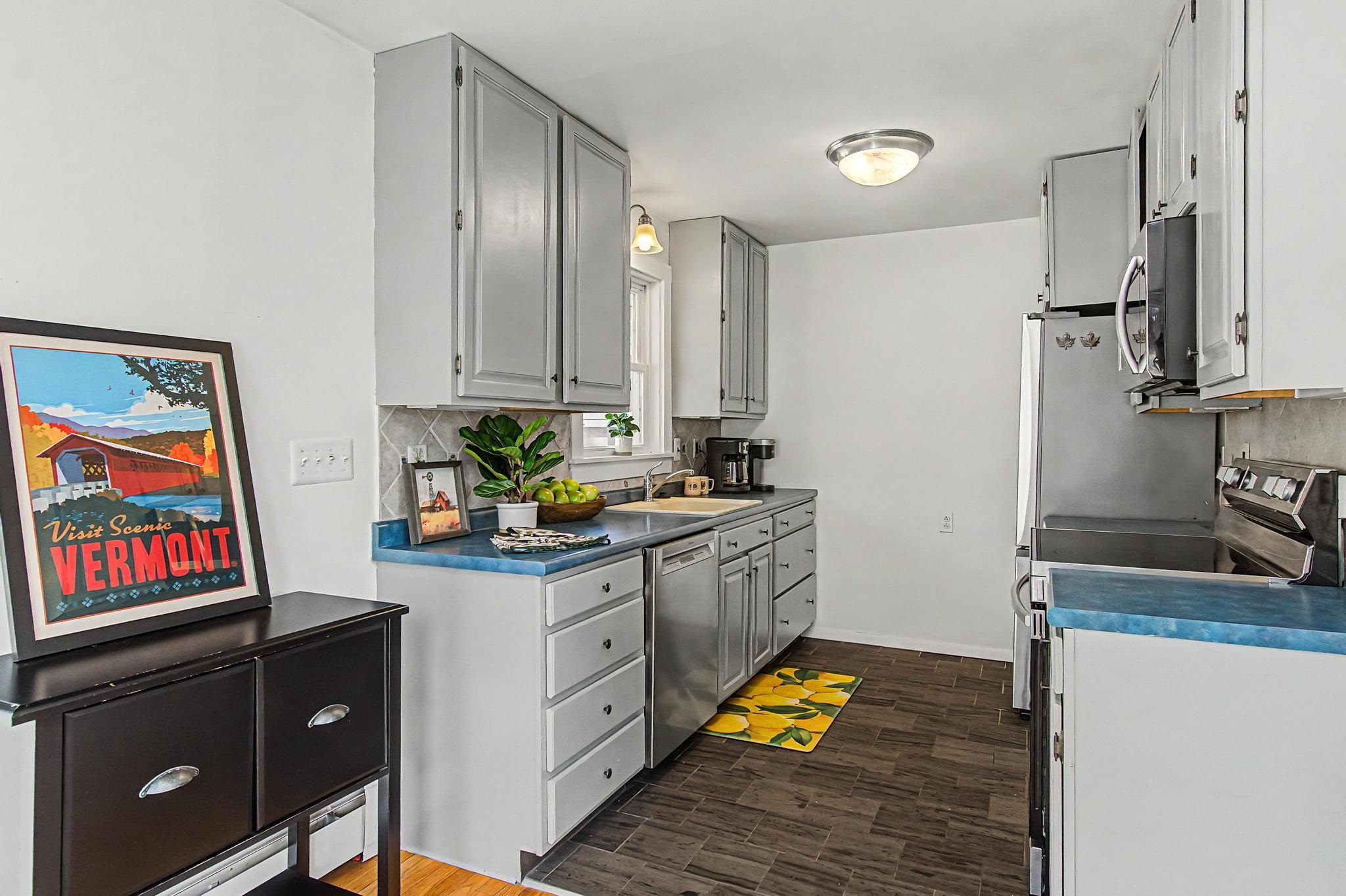 1061 Weeks Hill Road Stowe, VT 05672 - Photo 22 of 56