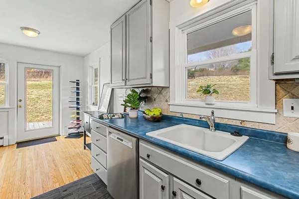 $750,000 | 1061 Weeks Hill Road, Stowe, VT 05672