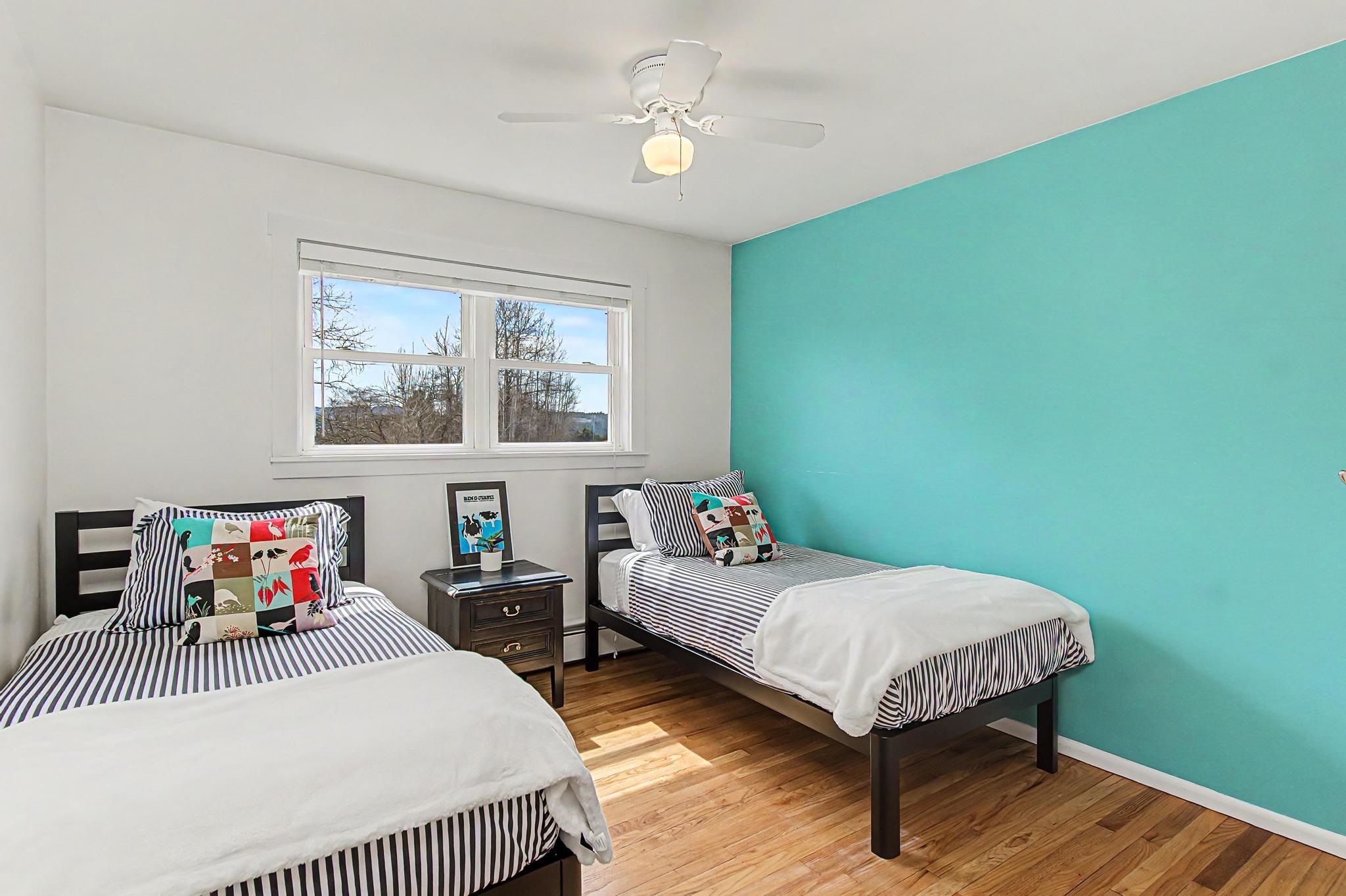 1061 Weeks Hill Road Stowe, VT 05672 - Photo 33 of 56