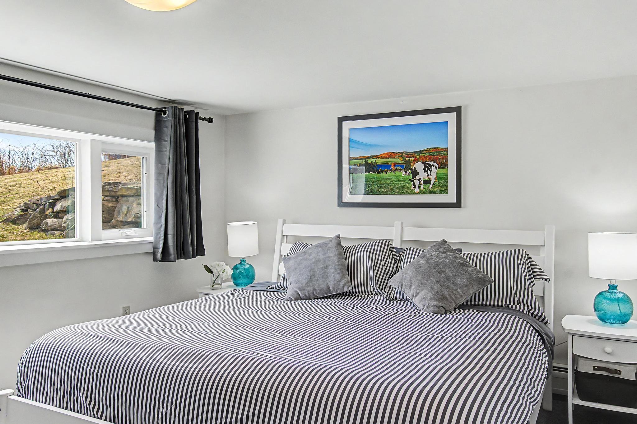 1061 Weeks Hill Road Stowe, VT 05672 - Photo 9 of 56