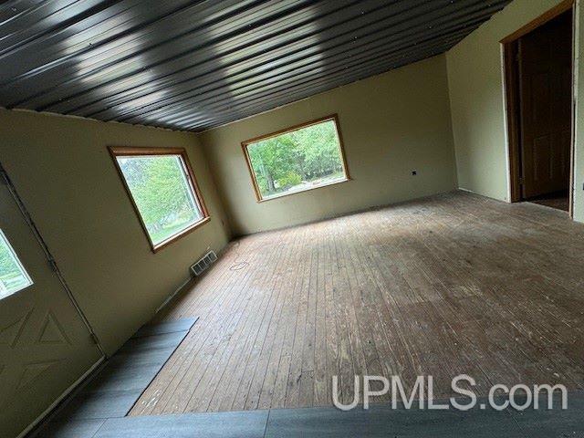 134 Mattson Road Iron River, MI 49935 - Photo 9 of 23 Gallery Image 9