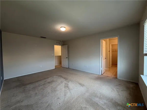 $2,100 | 323 Mistflower, New Braunfels, TX 78130