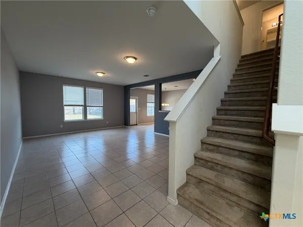 $2,100 | 323 Mistflower, New Braunfels, TX 78130