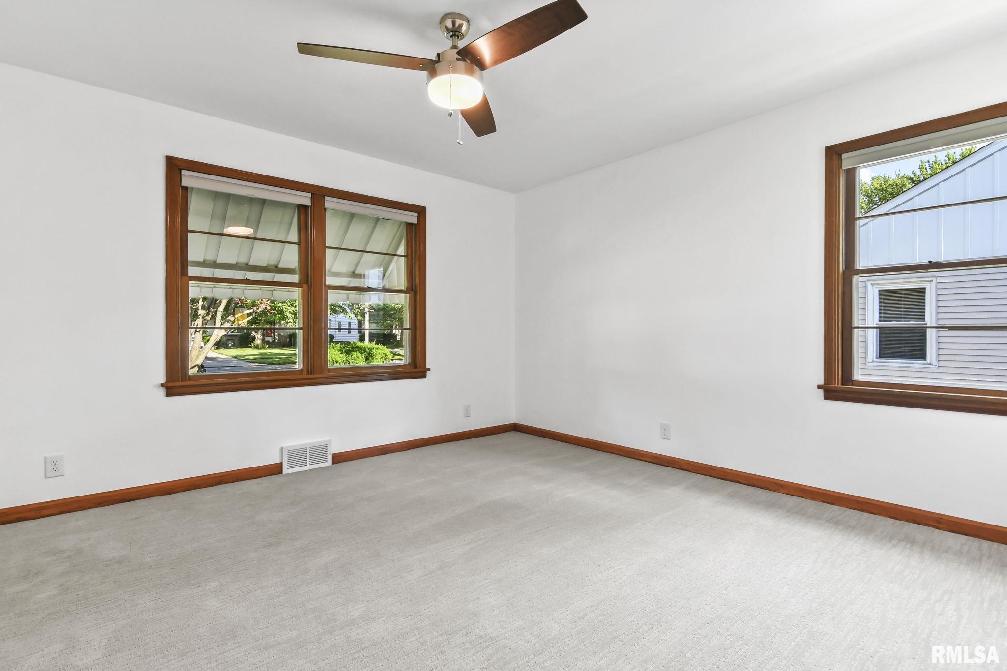 2416 South Whittier Avenue Springfield, IL 62704 - Photo 24 of 33