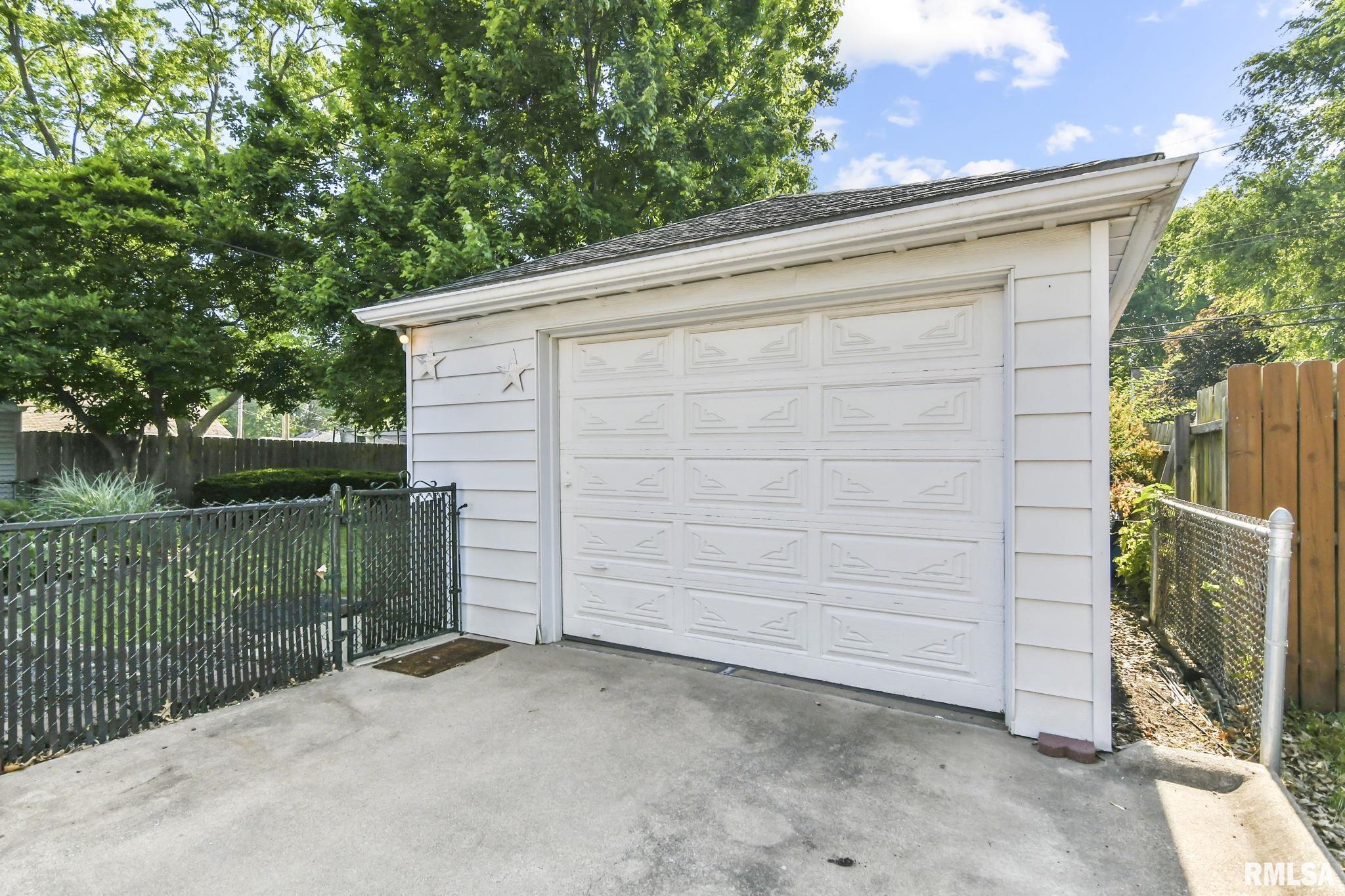 2416 South Whittier Avenue Springfield, IL 62704 - Photo 33 of 33