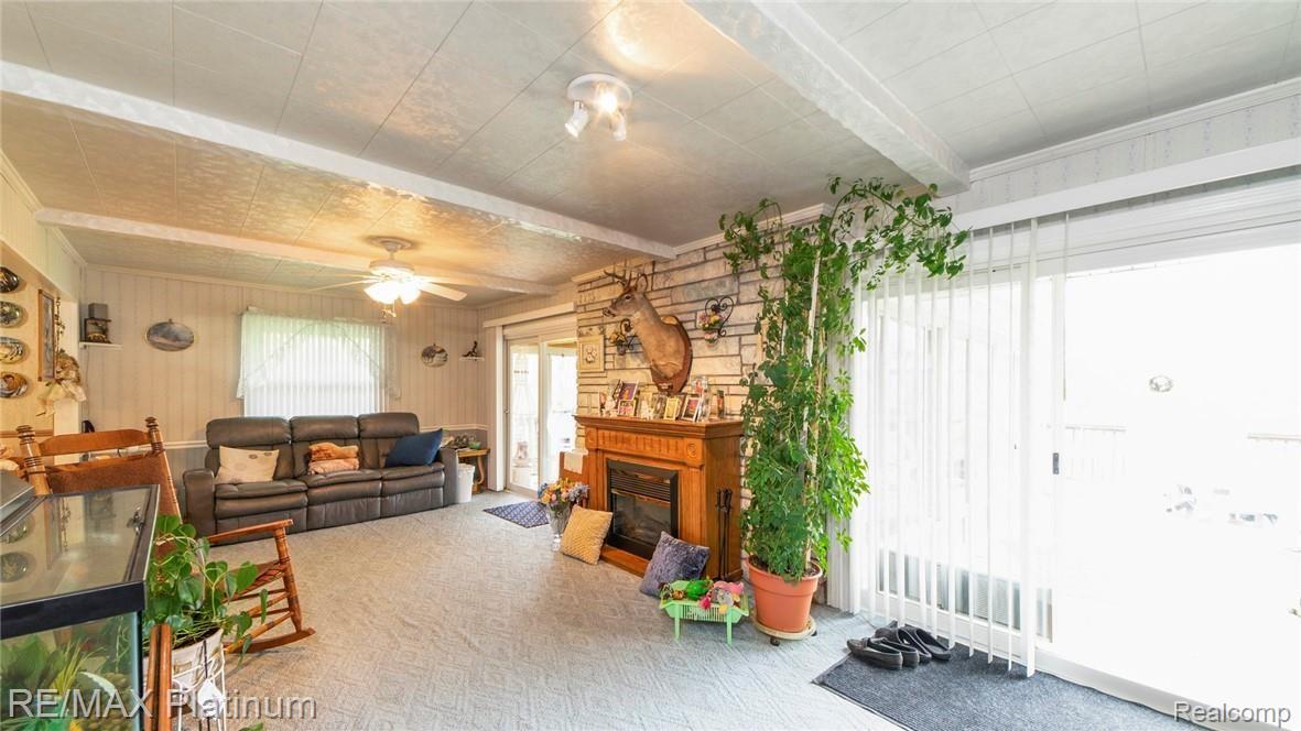 13151 Hadley Road Gregory, MI 48137 - Photo 5 of 25 002-photo--7019380.jpg