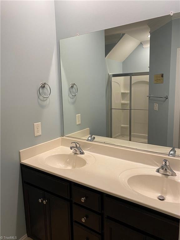 662 Nikyle Circle High Point, NC 27265 - Photo 14 of 33 Gallery Image 14