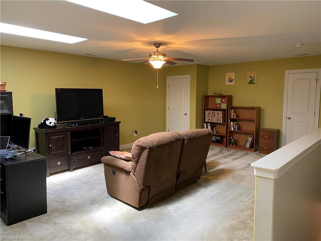 662 Nikyle Circle High Point, NC 27265 - Photo 17 of 33 Gallery Image 17