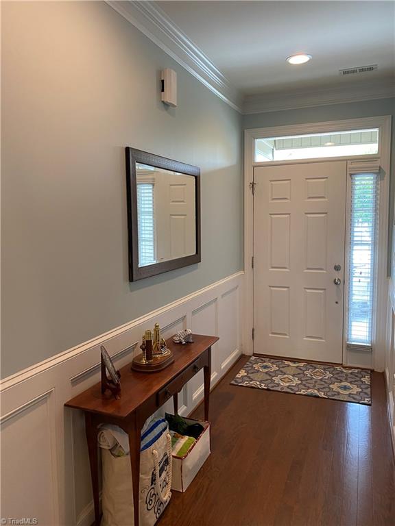 662 Nikyle Circle High Point, NC 27265 - Photo 3 of 33 Gallery Image 3