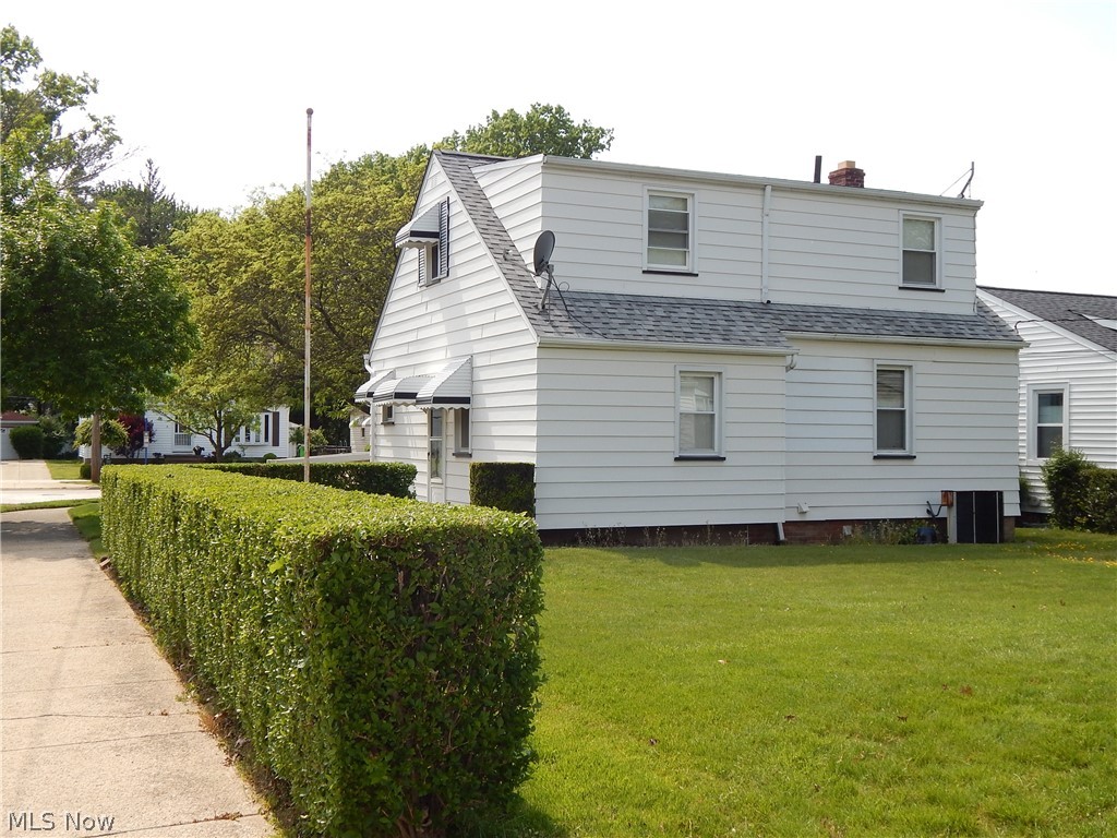 1585 Rush Road Wickliffe, OH 44092 - Photo 29 of 30 Gallery Image 29
