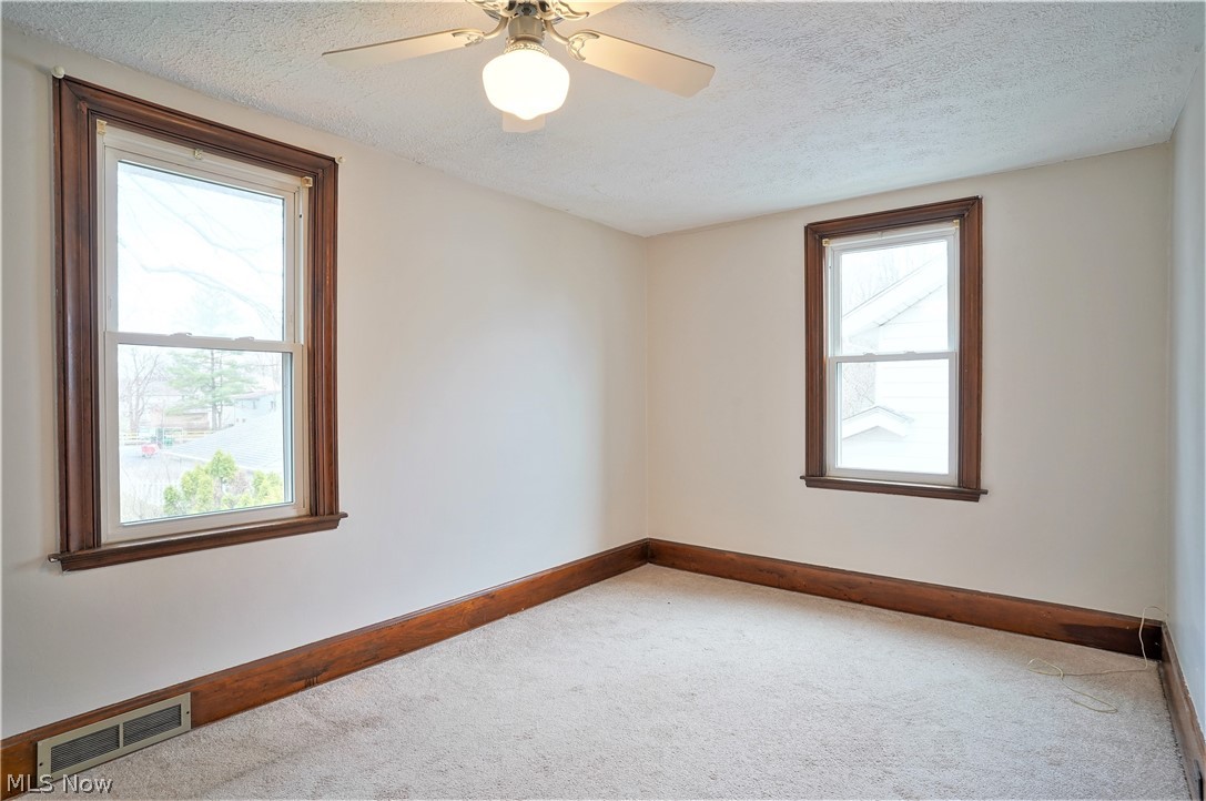 867 Meridian Street Akron, OH 44310 - Photo 21 of 33 Gallery Image 21