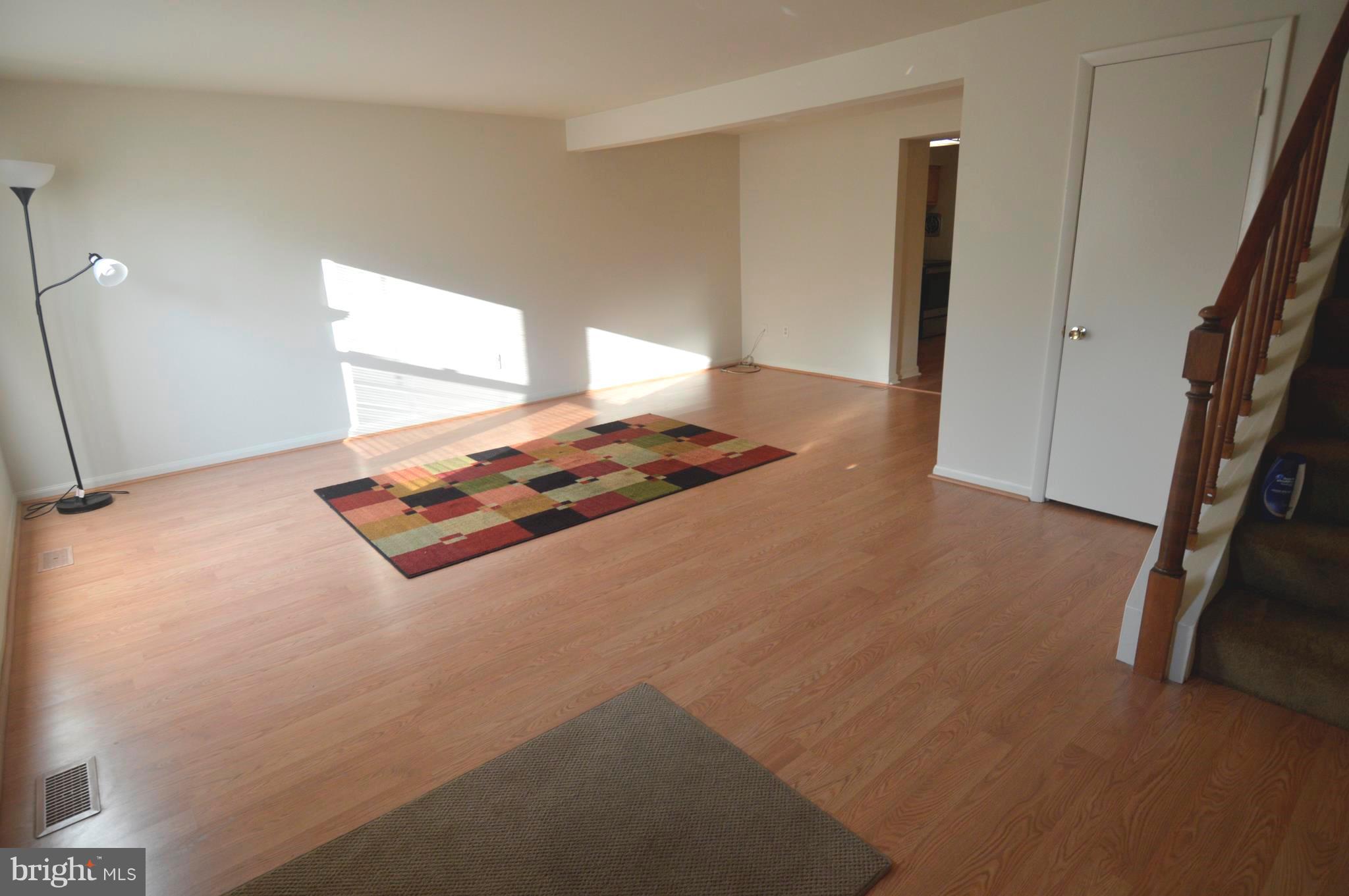 9268 Throgmorton Road Baltimore, MD 21234 - Photo 3 of 23 Gallery Image 3