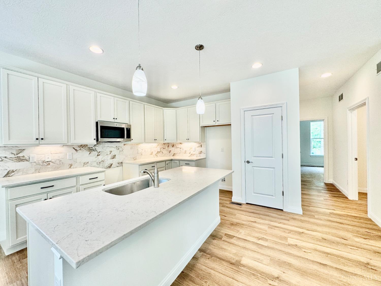 5595 Hoffman Road Milford, OH 45150 - Photo 10 of 44 Gallery Image 10