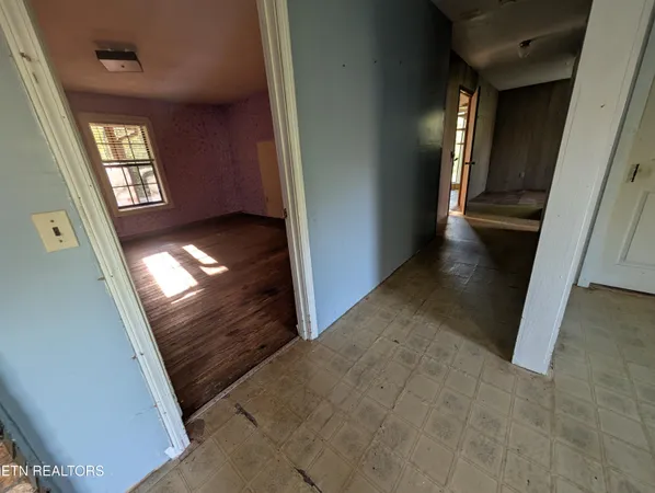 $89,900 | 5490 Old Paris Murray Road, Paris, TN 38242