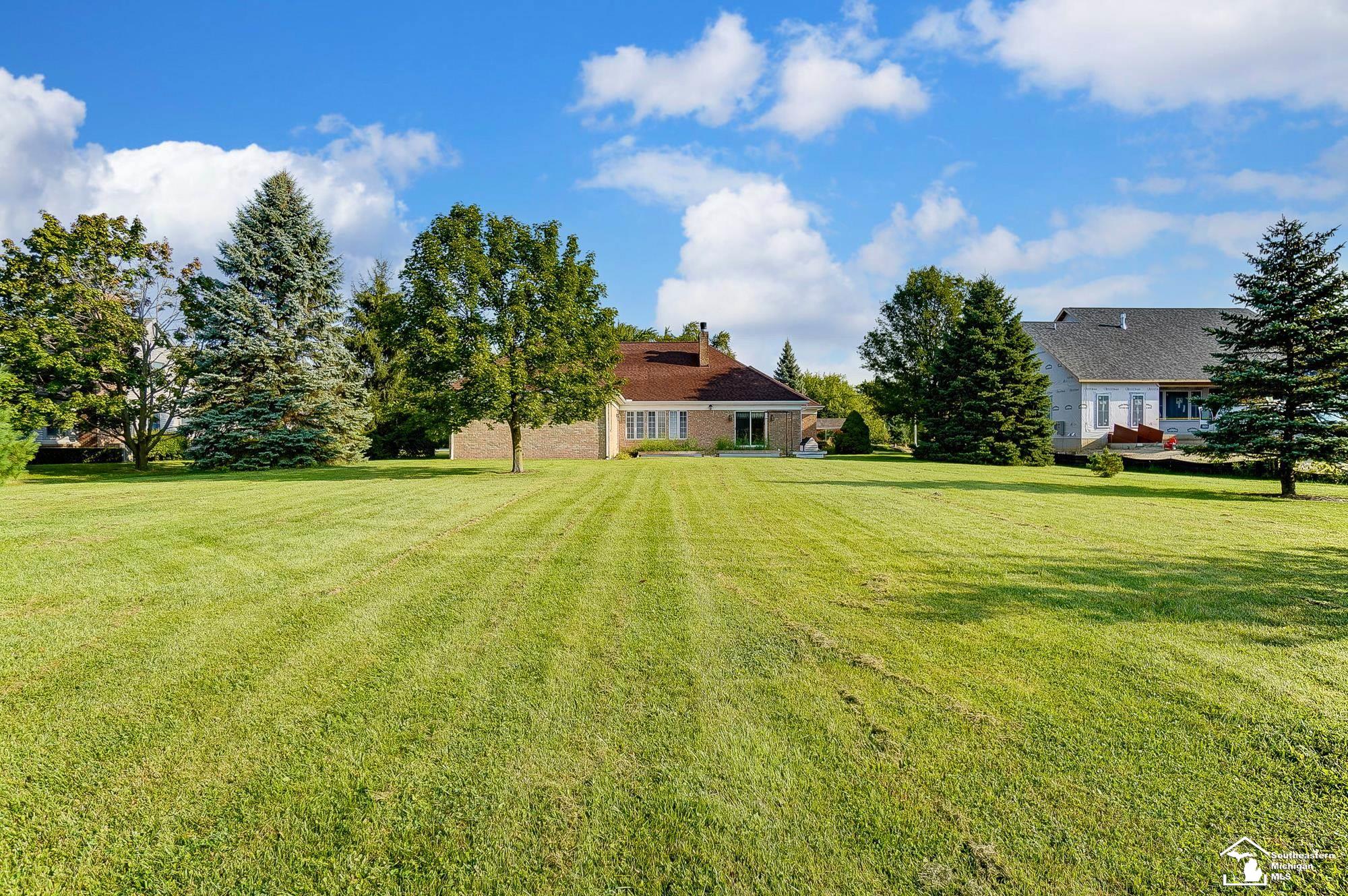4101 East Dunbar Road Monroe, MI 48161 - Photo 57 of 66 50154319-7c571eb7-d7f8-4488-8de8-f8de9ca273f0.JPG
