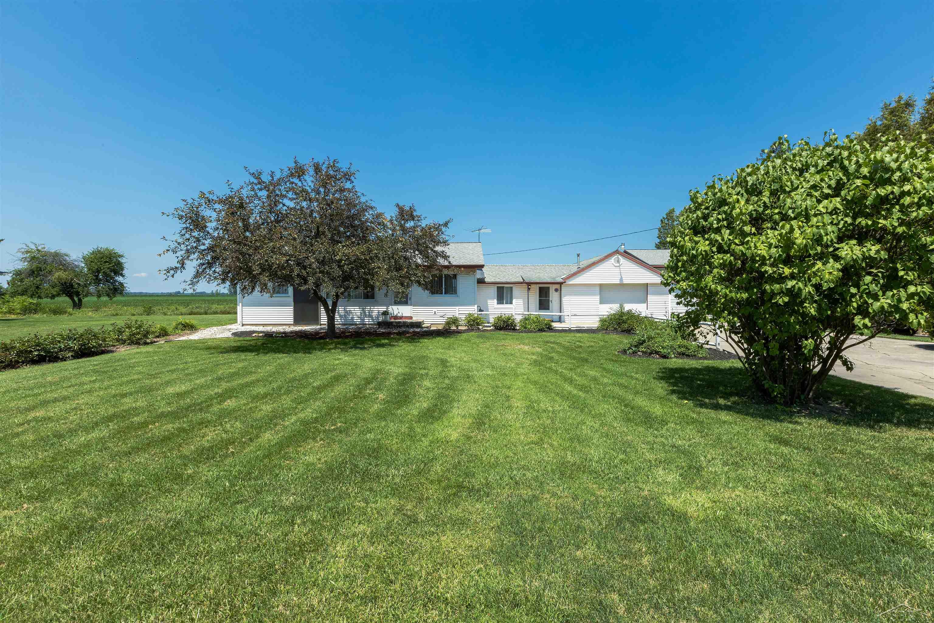 1530 West Beaver Road Auburn, MI 48611 - Photo 4 of 37