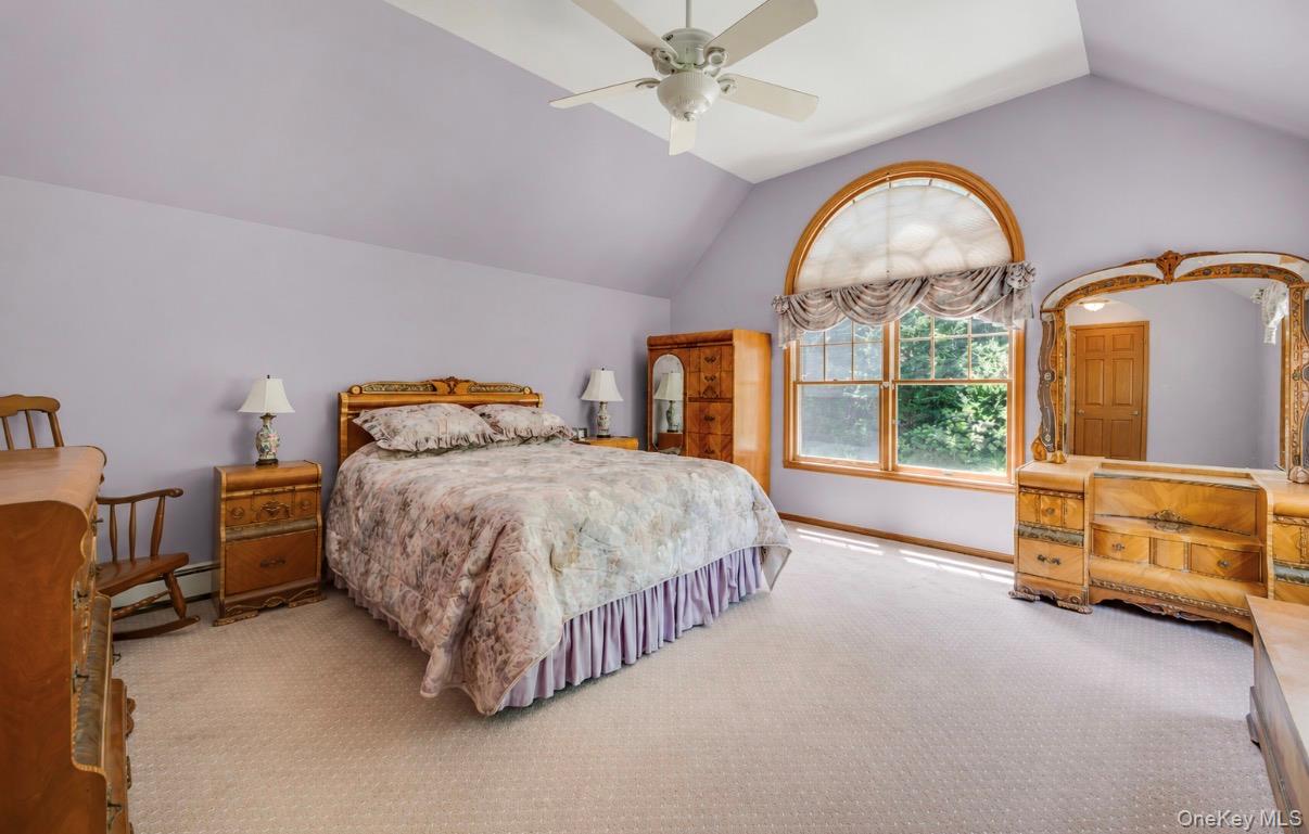 111 Stony Hollow Road Centerport, NY 11721 - Photo 18 of 33