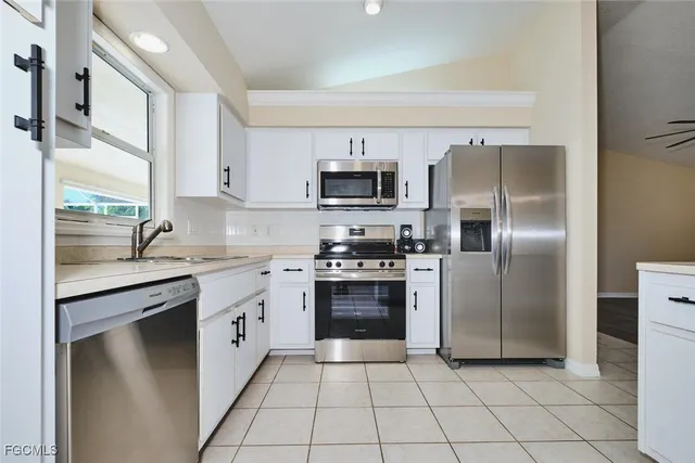 $2,600 | 132 Southeast 19th Terrace, Cape Coral, FL 33990