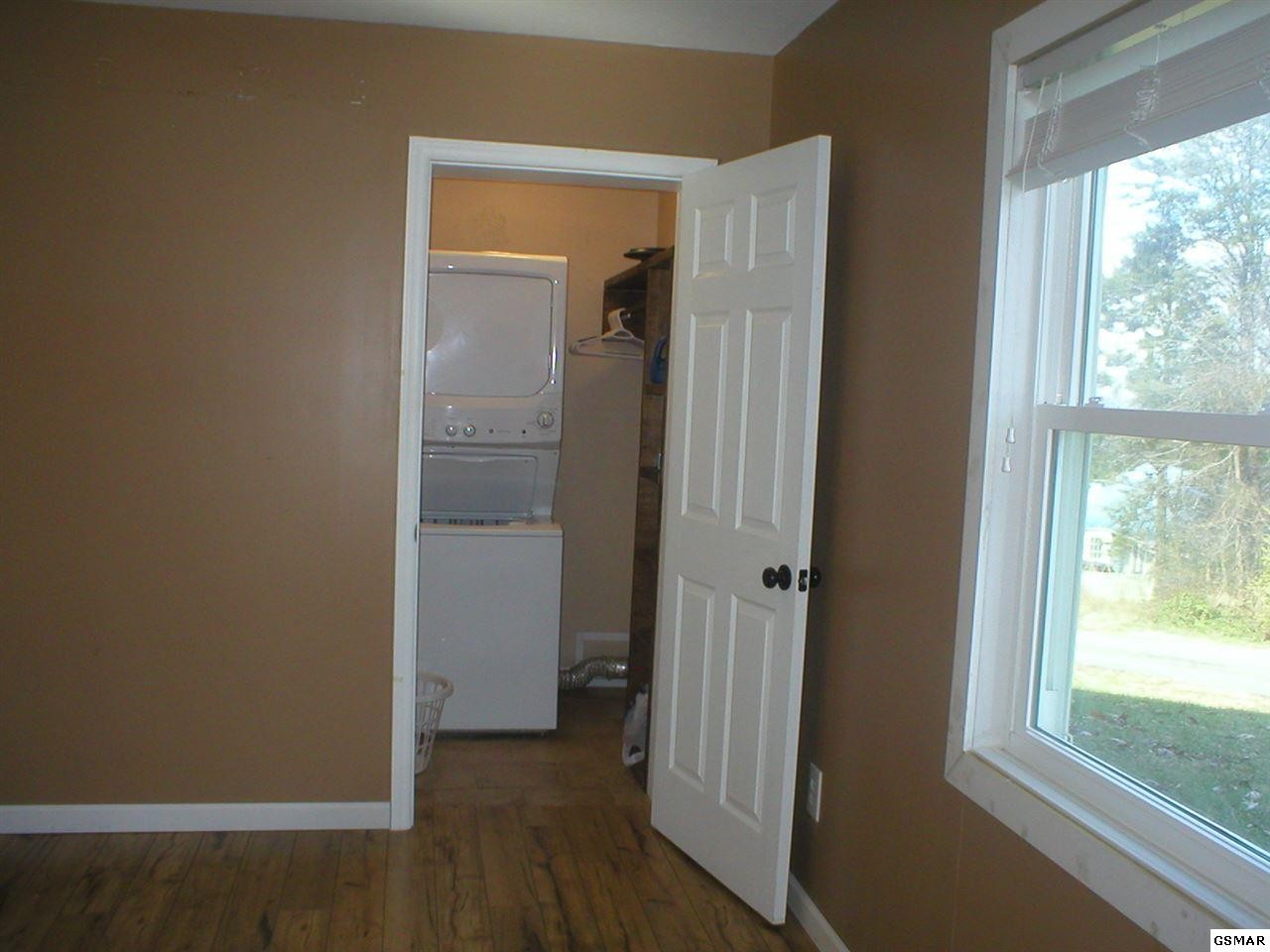 1141 Middle Ridge Road Sevierville, TN 37862 - Photo 11 of 12 Gallery Image 11