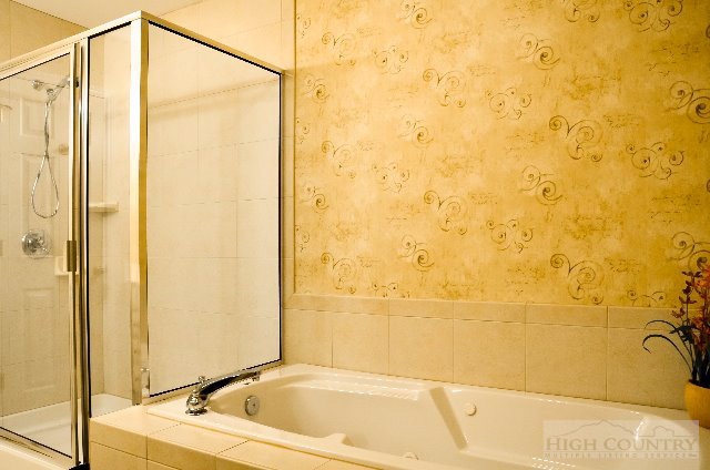 1063 Golf Course Road, Unit 4 West Jefferson, NC 28694 - Photo 5 of 20 Gallery Image 5
