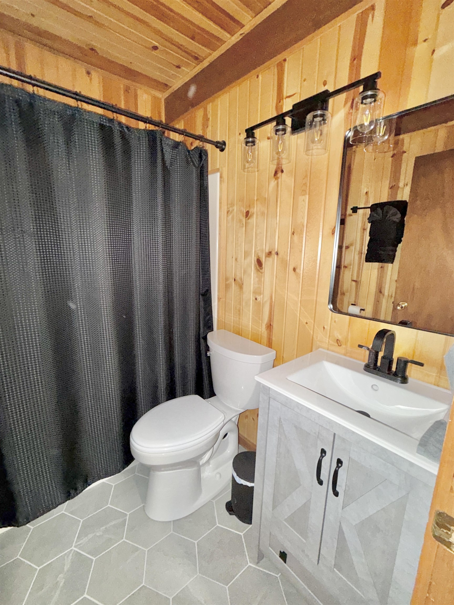 325 Rochester Road Northeast Poplar Grove, IL 61065 - Photo 16 of 39