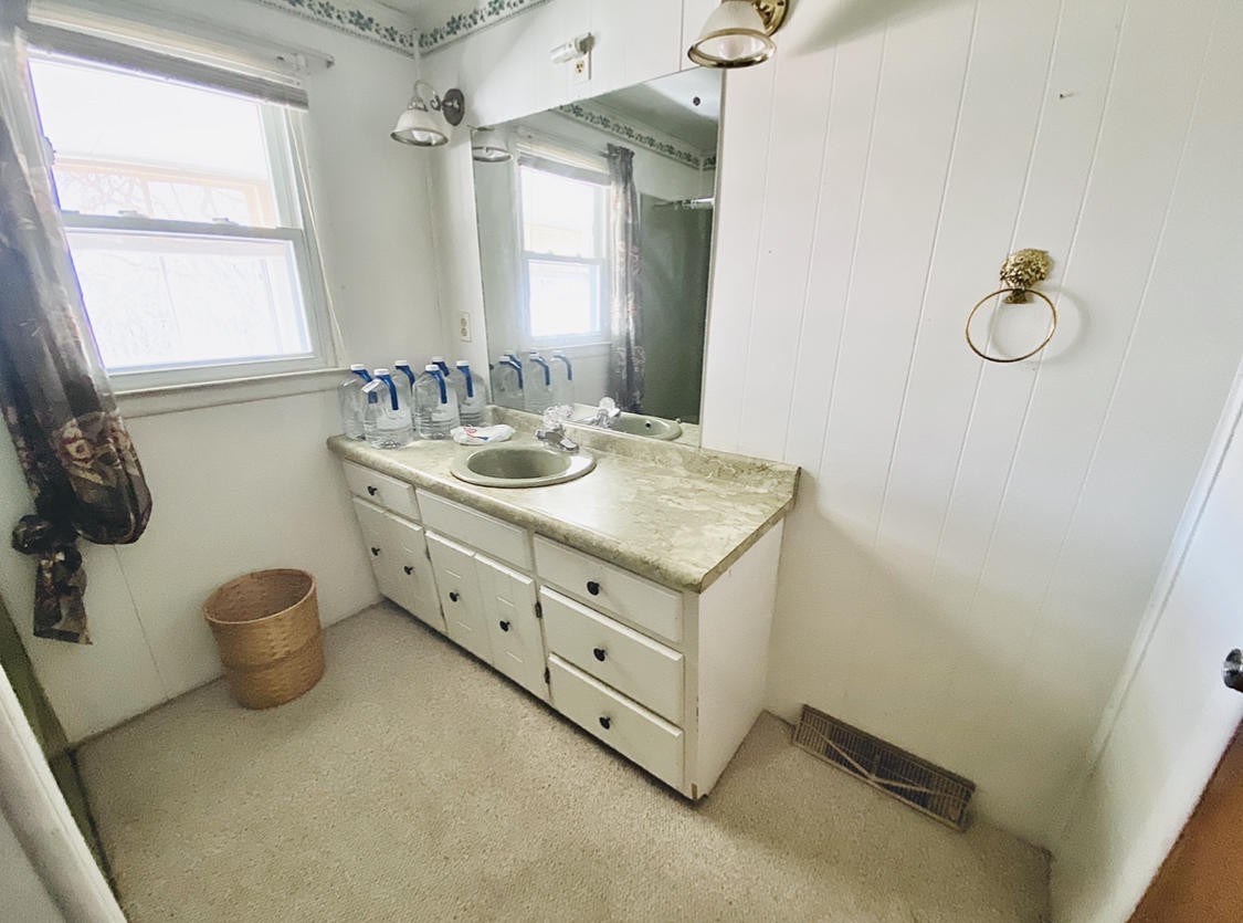 909 Rosedale Avenue Loudon, TN 37774 - Photo 12 of 14 Gallery Image 12