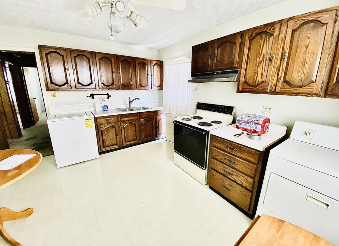909 Rosedale Avenue Loudon, TN 37774 - Photo 5 of 14 Gallery Image 5