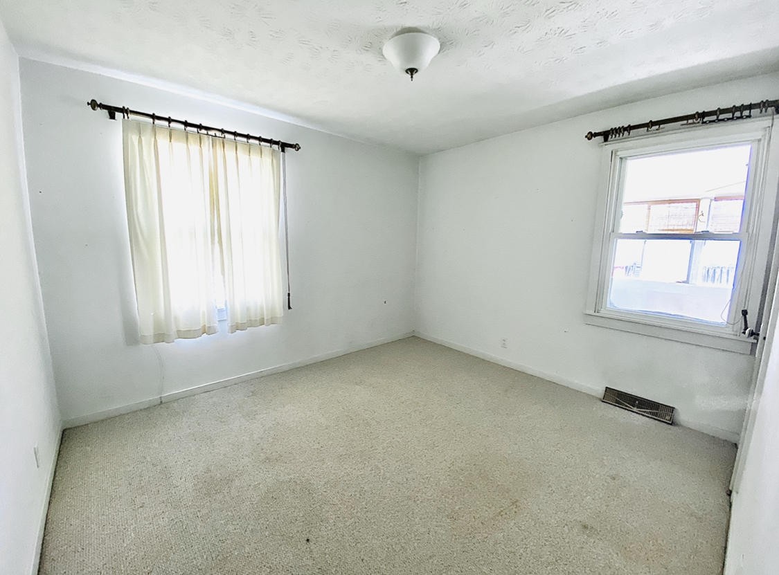 909 Rosedale Avenue Loudon, TN 37774 - Photo 10 of 14 Gallery Image 10