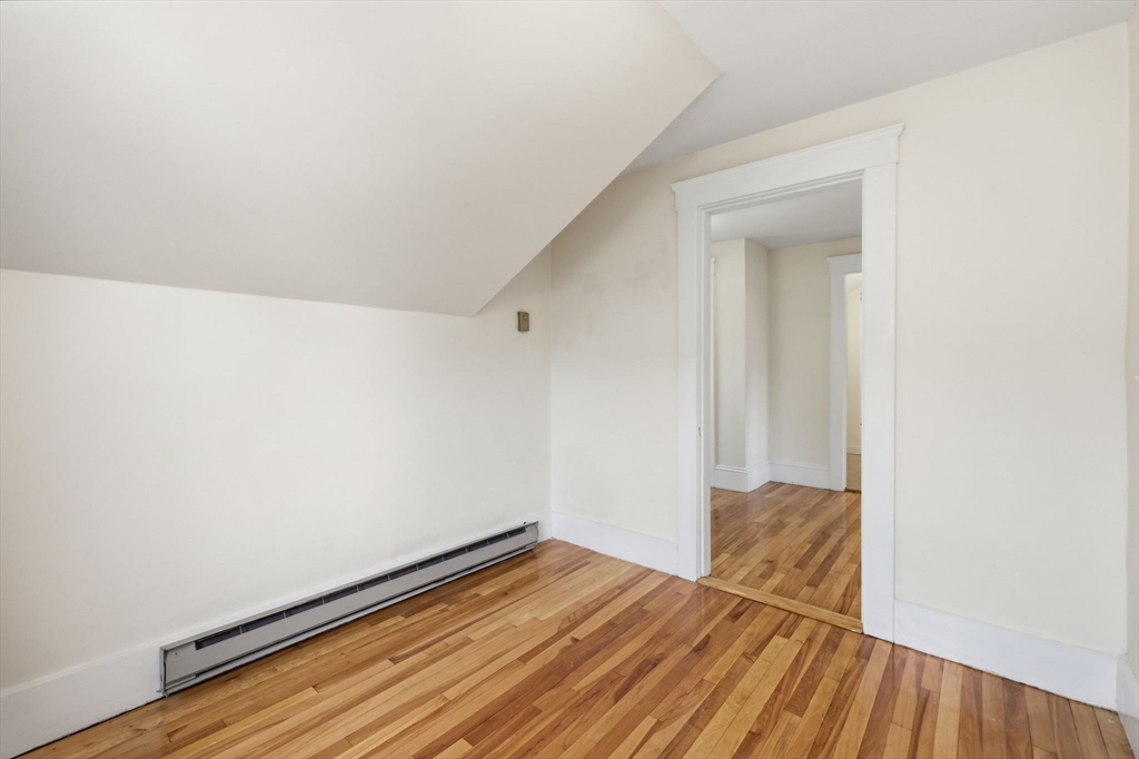 17 Rollinson Road Worcester, MA 01606 - Photo 32 of 41 a view of small space with wooden floor