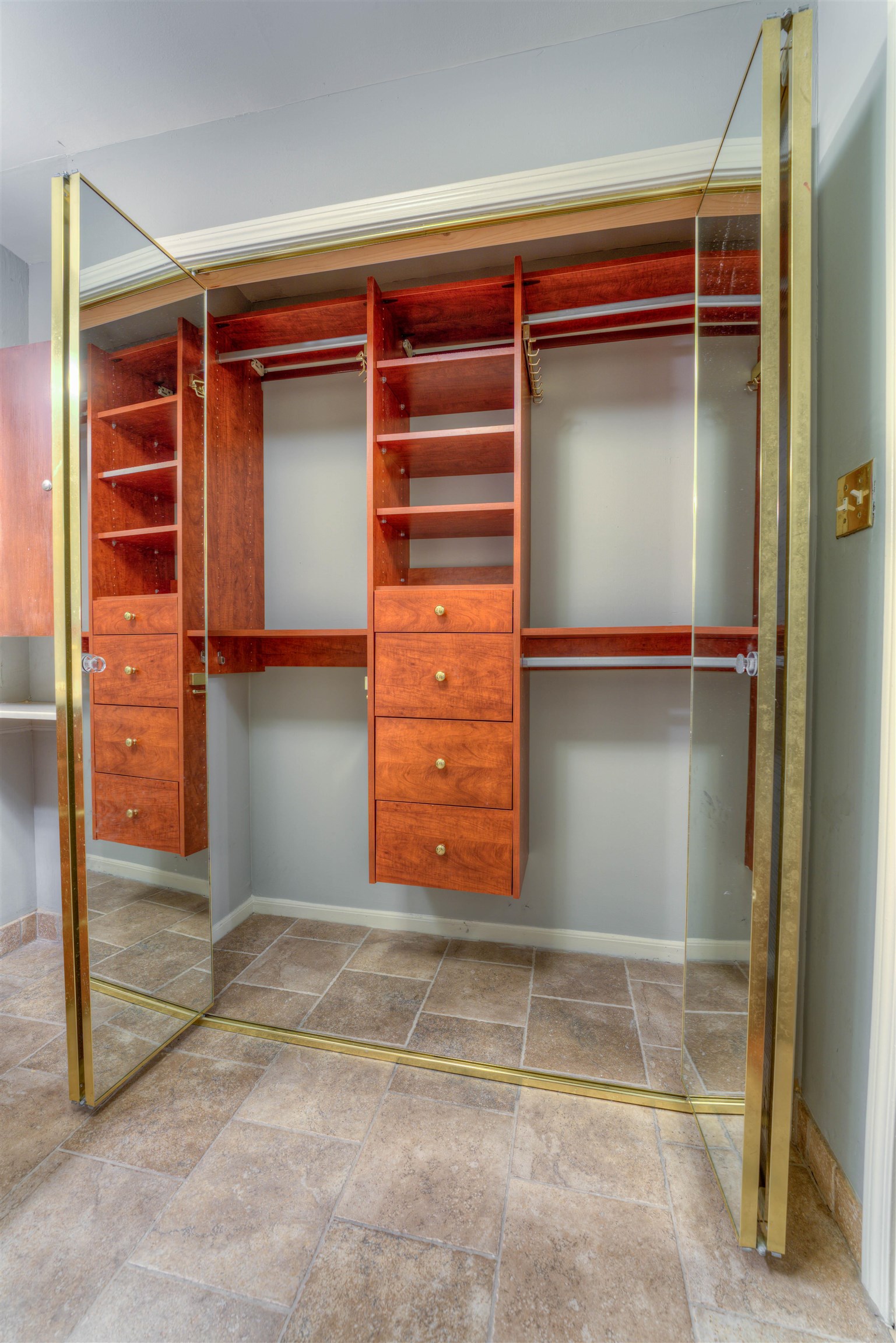 6948 Amberly Road Memphis, TN 38119 - Photo 15 of 24 Gallery Image 15