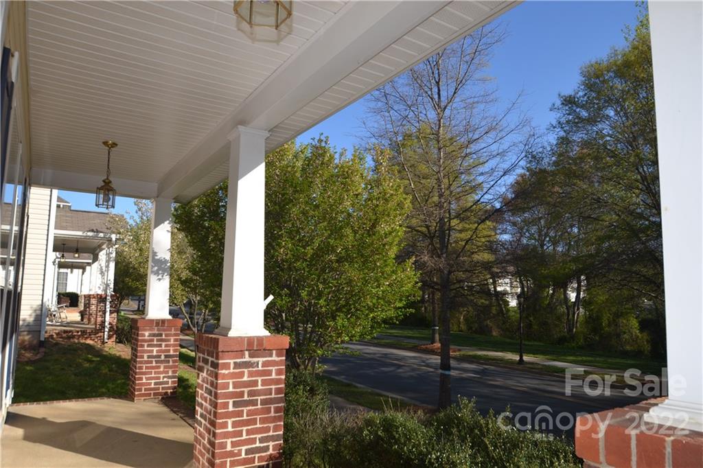 9842 Bailey Road Cornelius, NC 28031 - Photo 3 of 17 Gallery Image 3