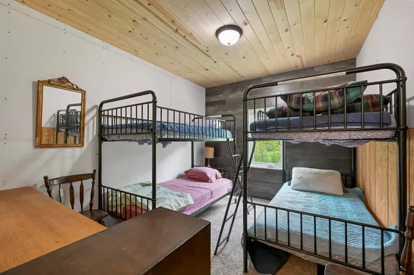 $174,900 | W13670 Brooks Lane, Crivitz, WI 54114