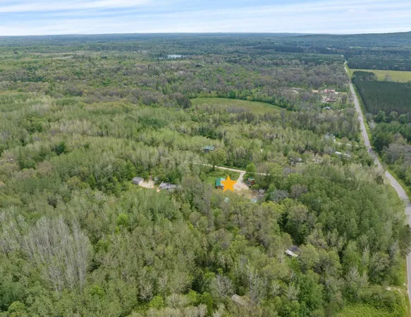 $174,900 | W13670 Brooks Lane, Crivitz, WI 54114