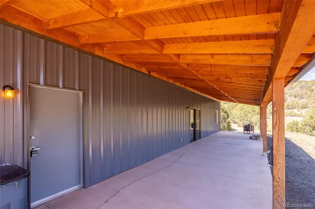 a view of a yard with mountain view
