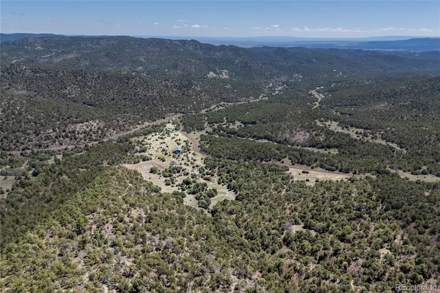 a view of a of a building in the background