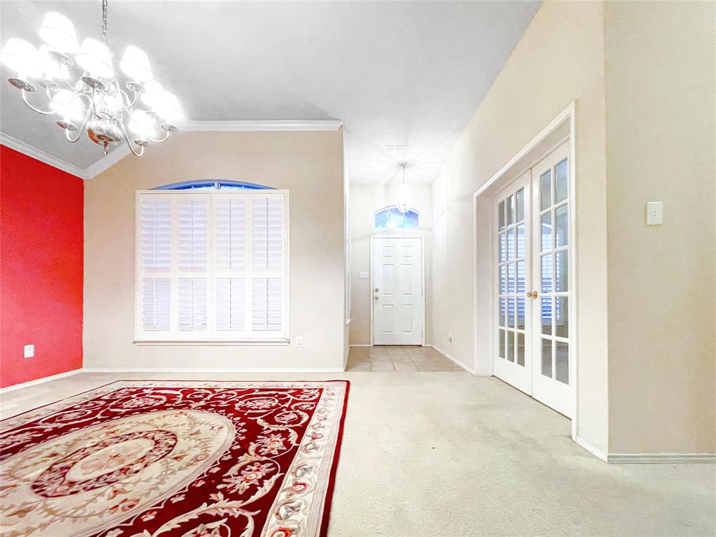 2712 Hereford Road Denton, TX 76210 - Photo 5 of 36