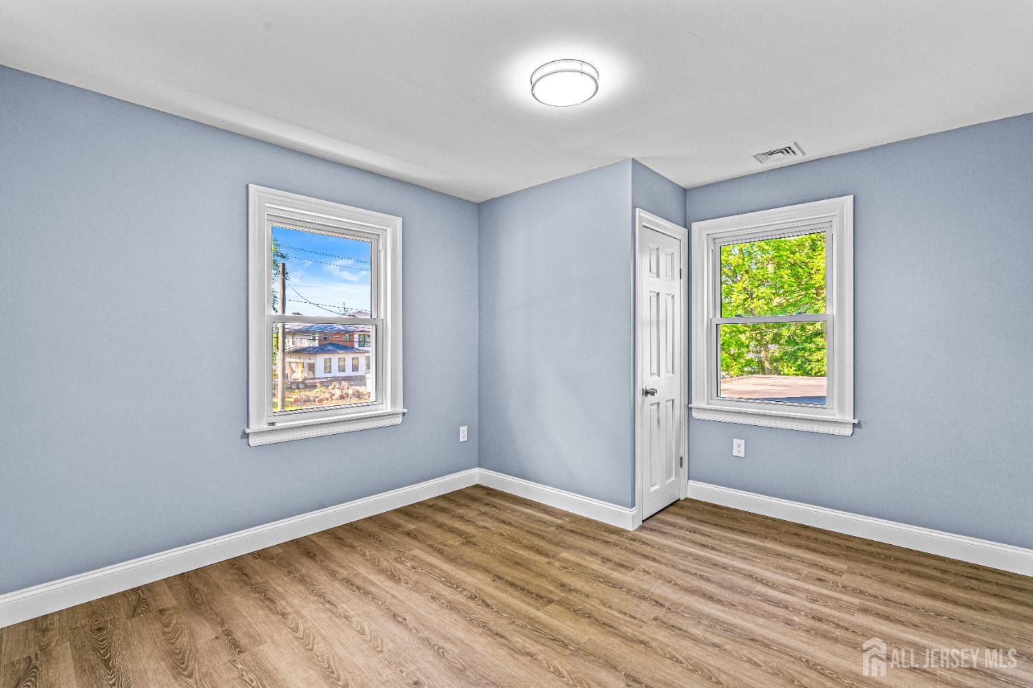 790 Ridge Road Monmouth Junction, NJ 08852 - Photo 17 of 38 Gallery Image 17