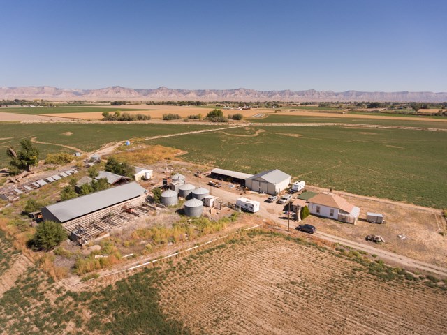 1102 21 Road Grand Junction, CO 81505 - Photo 16 of 20 a view of a lake with houses