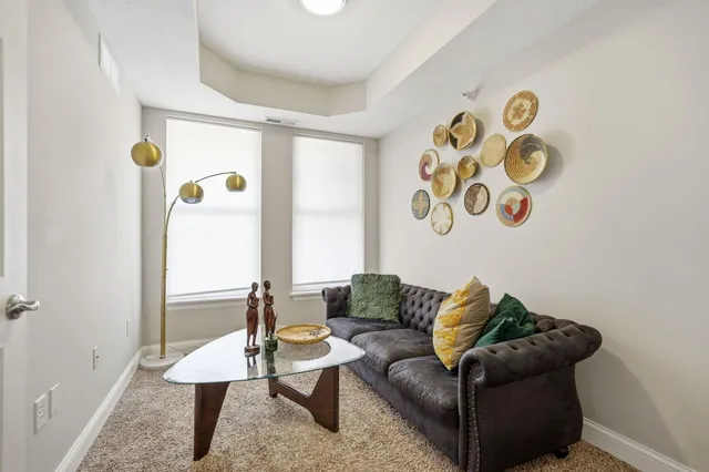 $2,295 | 545 North 1st Street, Unit 400, Minneapolis, MN 55401