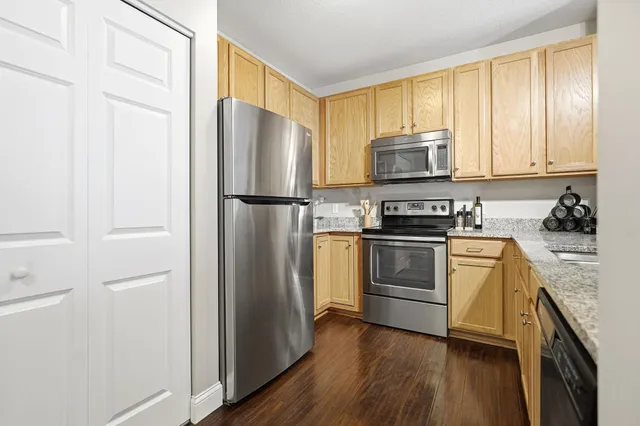$2,295 | 545 North 1st Street, Unit 400, Minneapolis, MN 55401