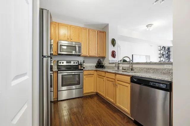 $2,295 | 545 North 1st Street, Unit 400, Minneapolis, MN 55401