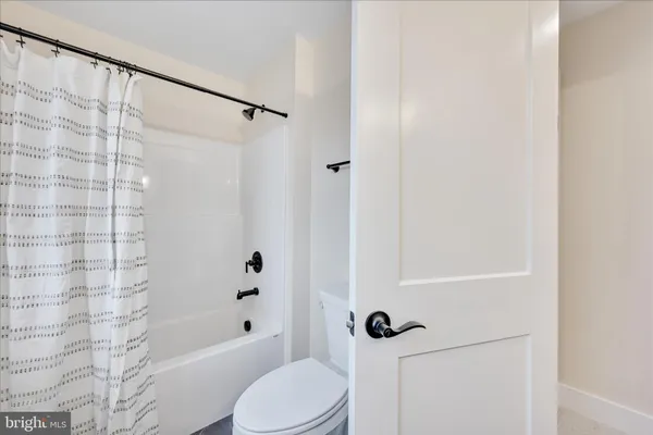 $487,400 | 1 Lantern Court, Carlisle, PA 17013