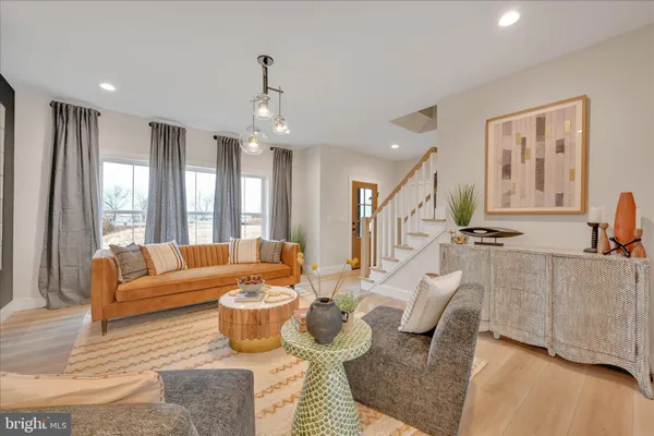 $487,400 | 1 Lantern Court, Carlisle, PA 17013